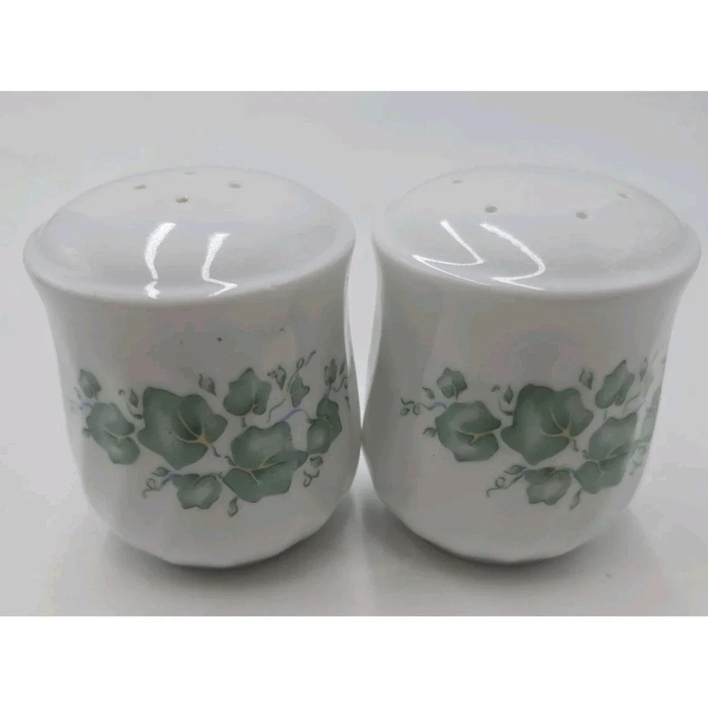 Corelle Coordinates Callaway Ivy Farmhouse Cottagecore Salt & Pepper Shakers